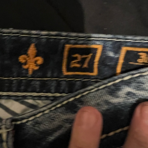 Like new capris - Picture 4 of 5